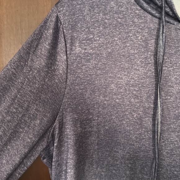 Ombré Hoodie - Picture 3 of 10